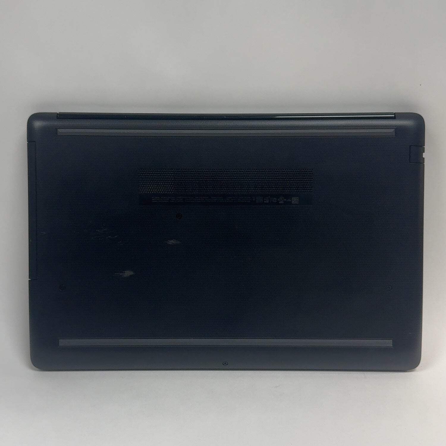HP NoteBook 15-DB0011DX 15.6″ A6-9225 2.60GHz 4GB RAM 1TB HDD