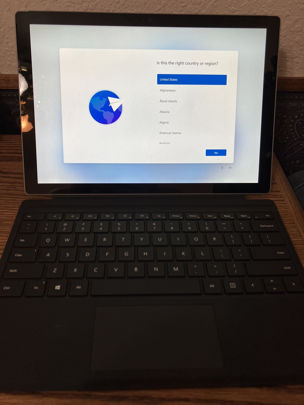 microsoft surface pro 7 i7 16gb 256gb With Docking Station And Pen