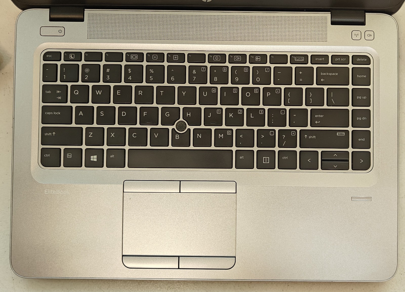 HP mt43 AMD A8-9600B 2.4GHz, 8GB RAM, NO SSD or AC Adapter
