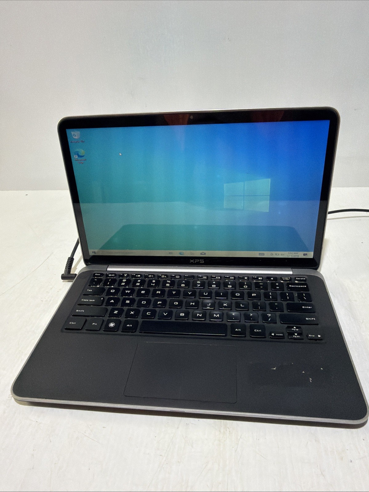 Dell XPS L321X 13″ Laptop i5-2467m 4gb Ram 128gb SSD Windows 10 Home