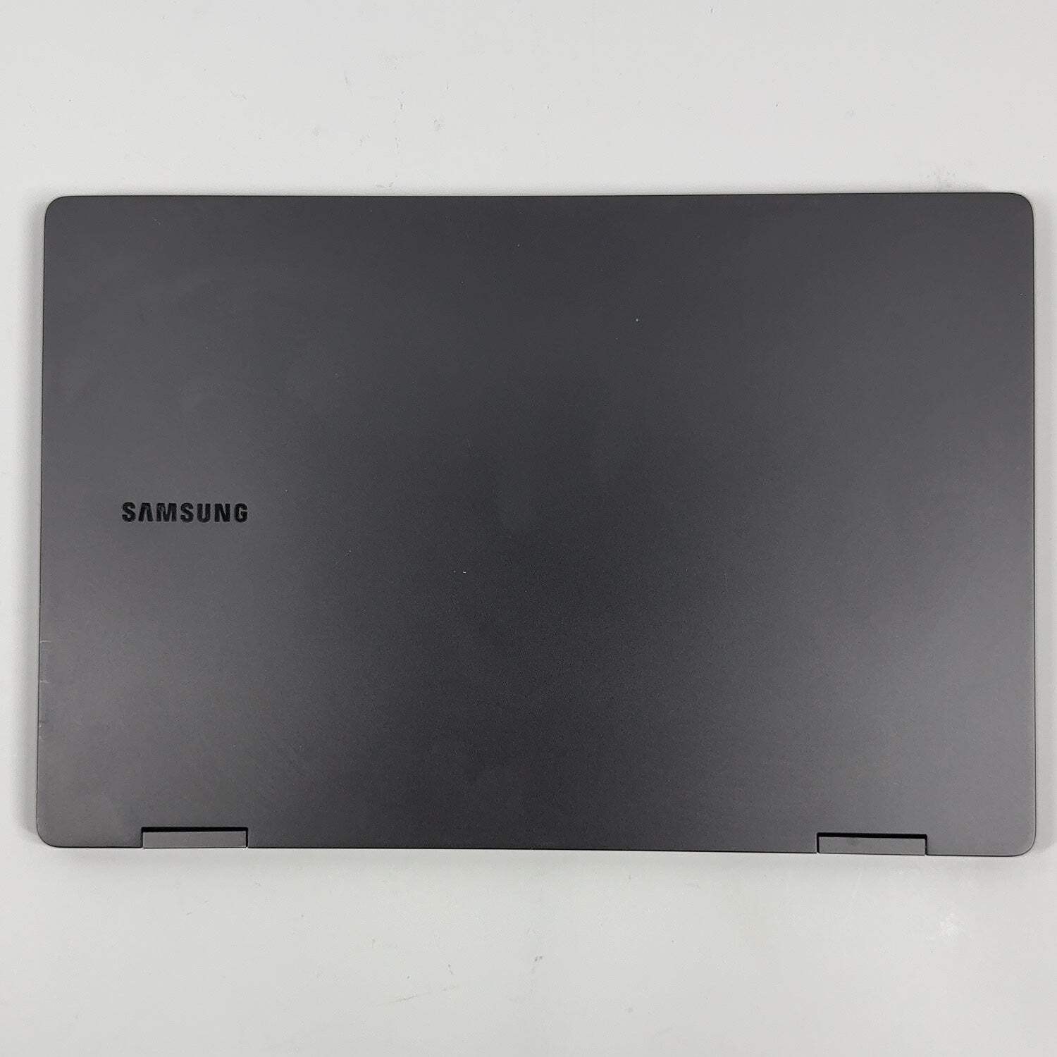 Samsung Galaxy Book2 360 NP730QED 13.3″ i5-1235U 1.3GHz 8GB RAM 256GB SSD