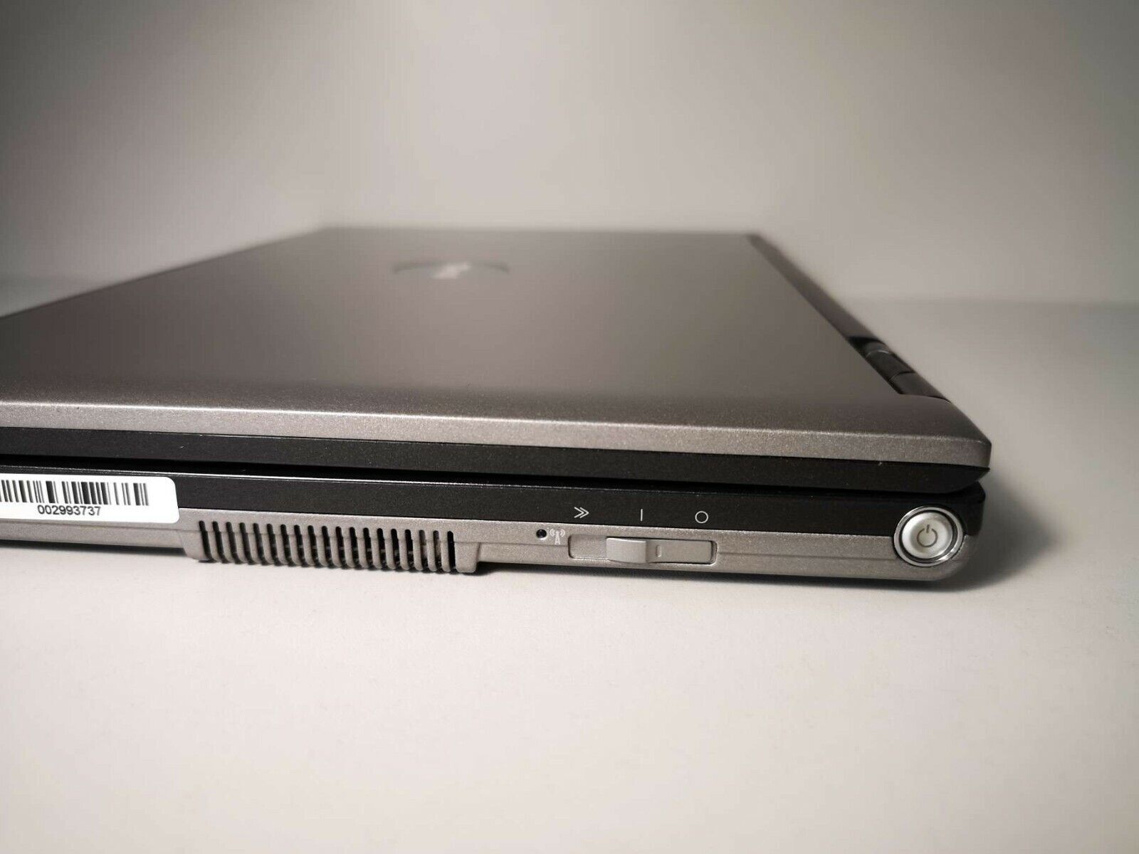 Dell Latitude D430 Core 2 Duo U7500 1.06Ghz 2GB RAM 1280x800px Windows 7 Pro