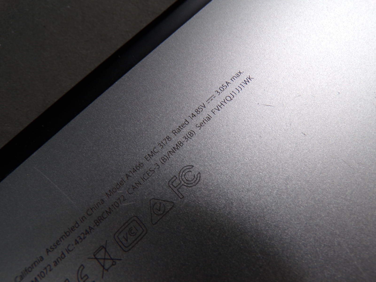 MacBook Air “Core i5″ 1.3 13” (Mid-2013) 1.3 GHz Core i5 (i5-4250U) 4GB RAM