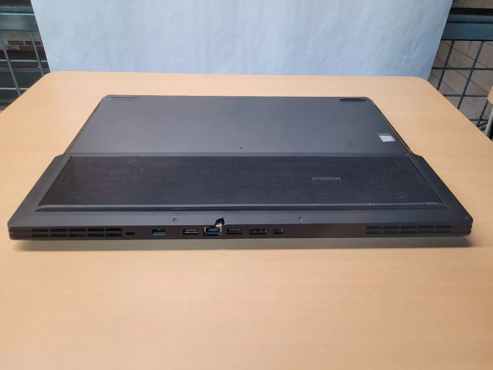 Lenovo Legion Y730-17ICH Laptop i7-8750H 2.20 GHz 16GB 128GB SSD GTX 1050Ti W10H