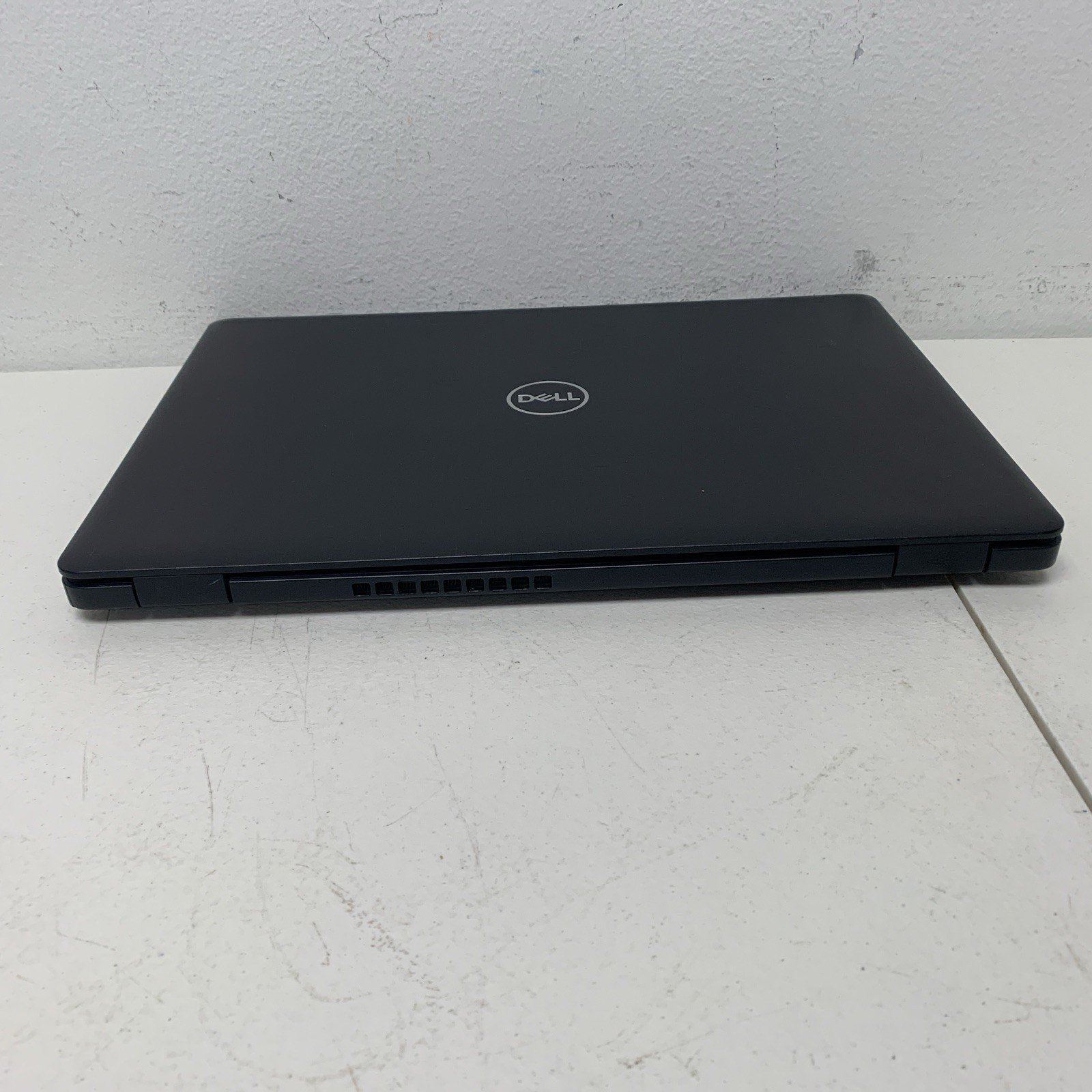 Latitude 3490 i5-7200u 2.5GHz 256GB SSD 8GB RAM Windows 11 Pro Education