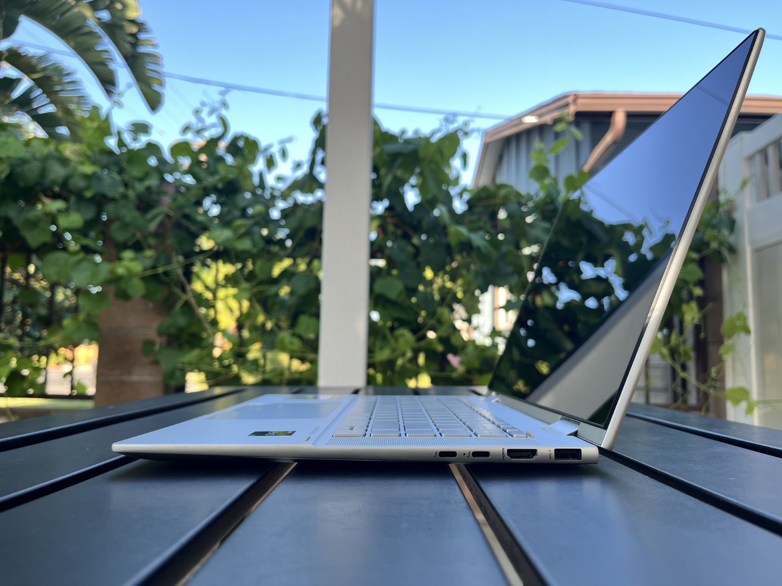 HP ENVY x360 15.6” (256GB SSD Intel Core i7-1255U 12GB RAM) 2-In-1 Touch Laptop