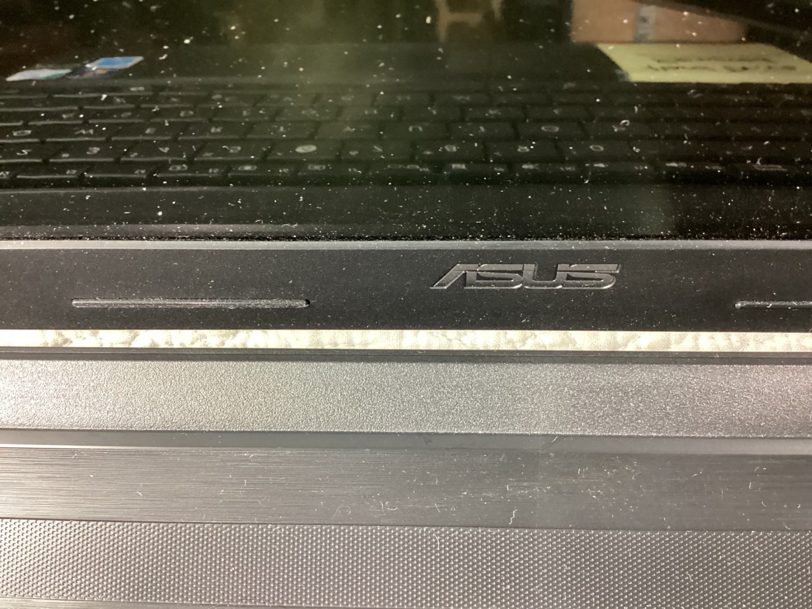 Asus X54C Laptop Black 15” Windows 7*Home Premium*No Hard Drive*Keyboard Tested