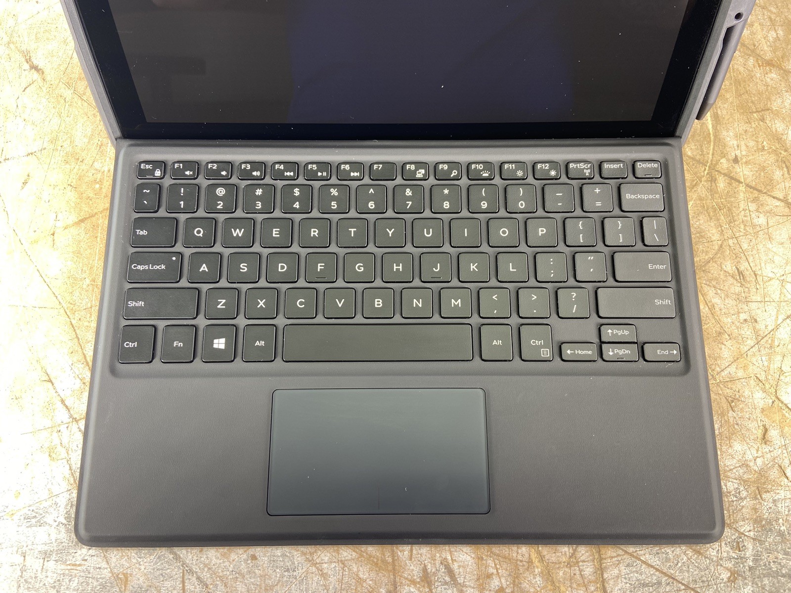 DELL LATITUDE 5285 I5-7300U @ 2.6GHz, 8GB RAM, NO HDD/OS
