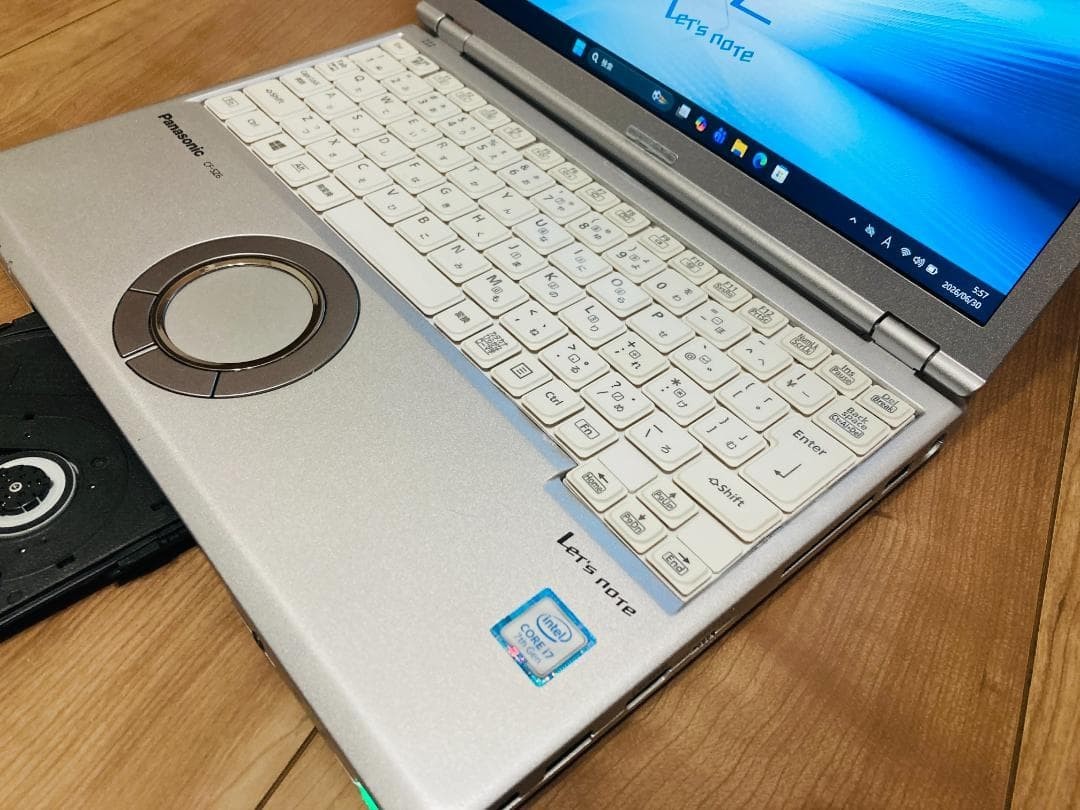 Panasonic Toughbook CF-SZ6 i7-7500U Intel HD SSD 256GB 8GB 12.1″WUXGA Win 11 DVD