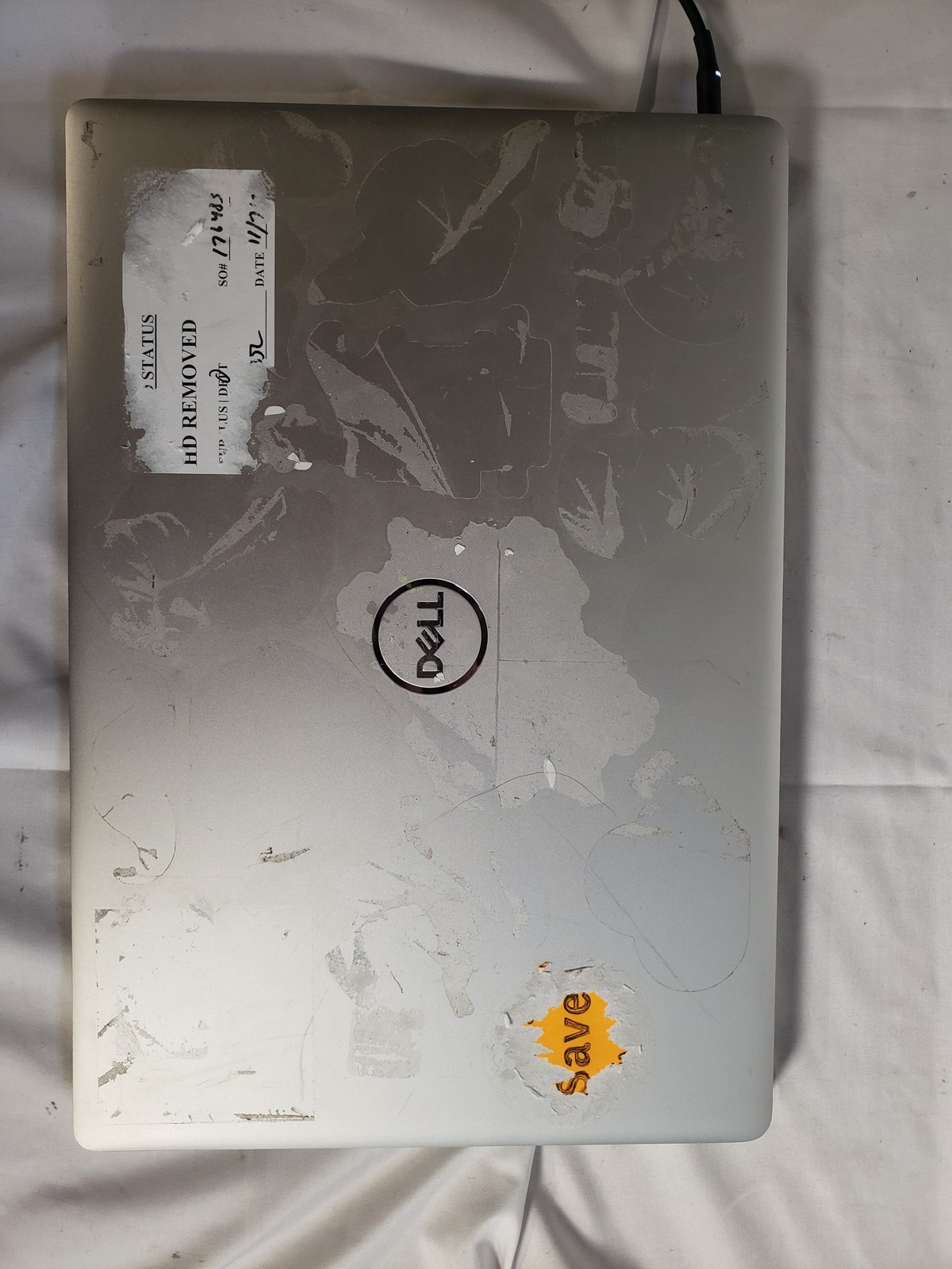 Dell Inspiron 5585 Ryzen 7 3700U 16GB RAM 256GB NVME SSD 15.6″ Win11H
