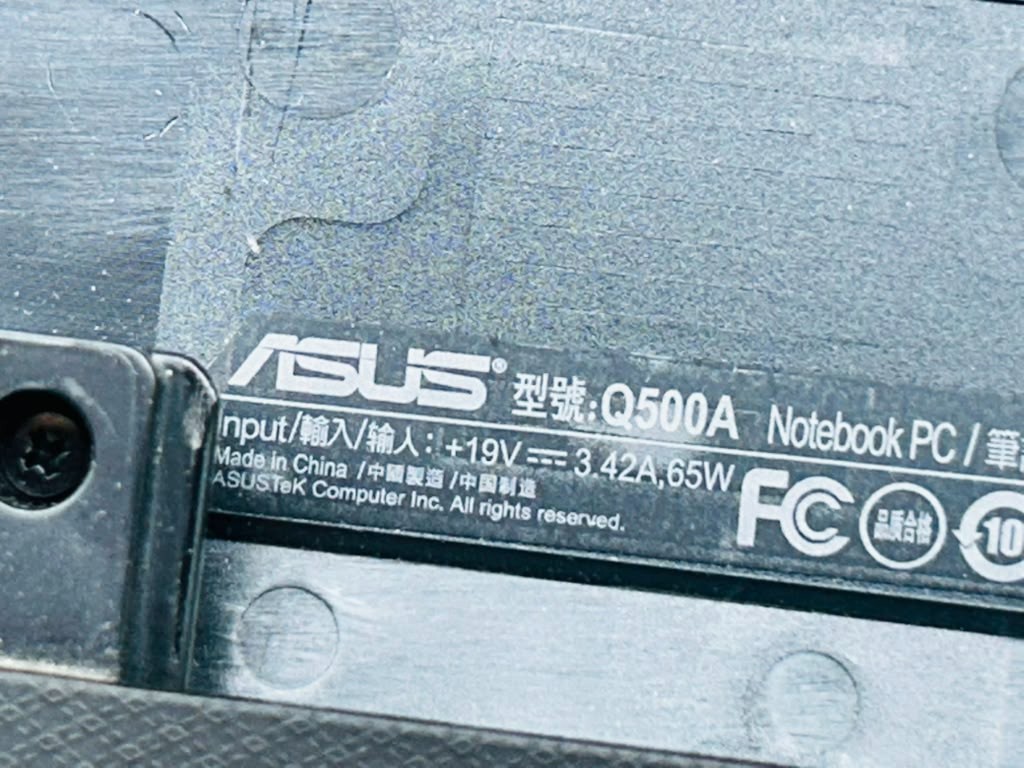 ASUS Q500A-BH15N01 Core i5 6GB Ram 750GB 15.6″ Laptop Windows 10 Tested – 703927