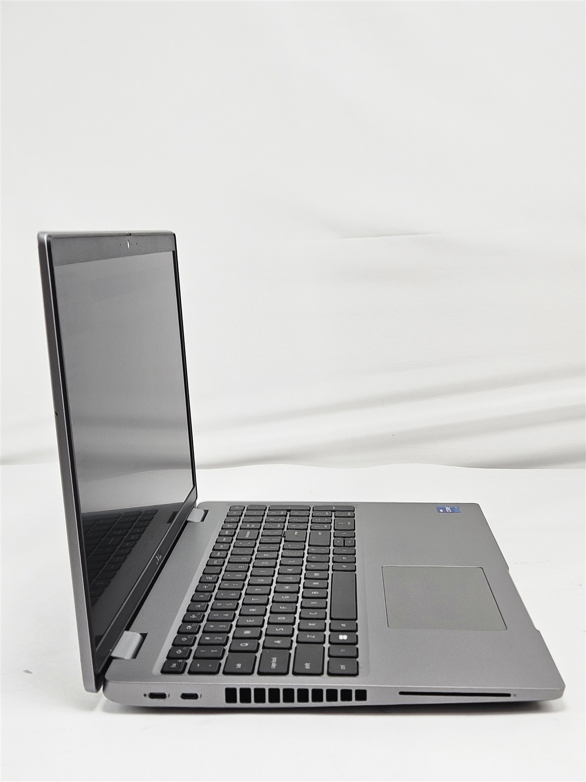 Dell 15.6″ Precision 3560 Intel Core i7-1185G7 16GB RAM 256GB SSD WiFi 6