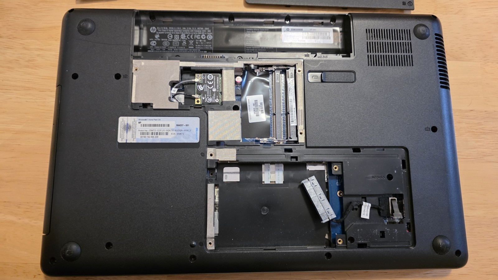 HP G62-407DX AMD Phenom II P650 2600MHz: NO HDD/Battery/RAM/PWR