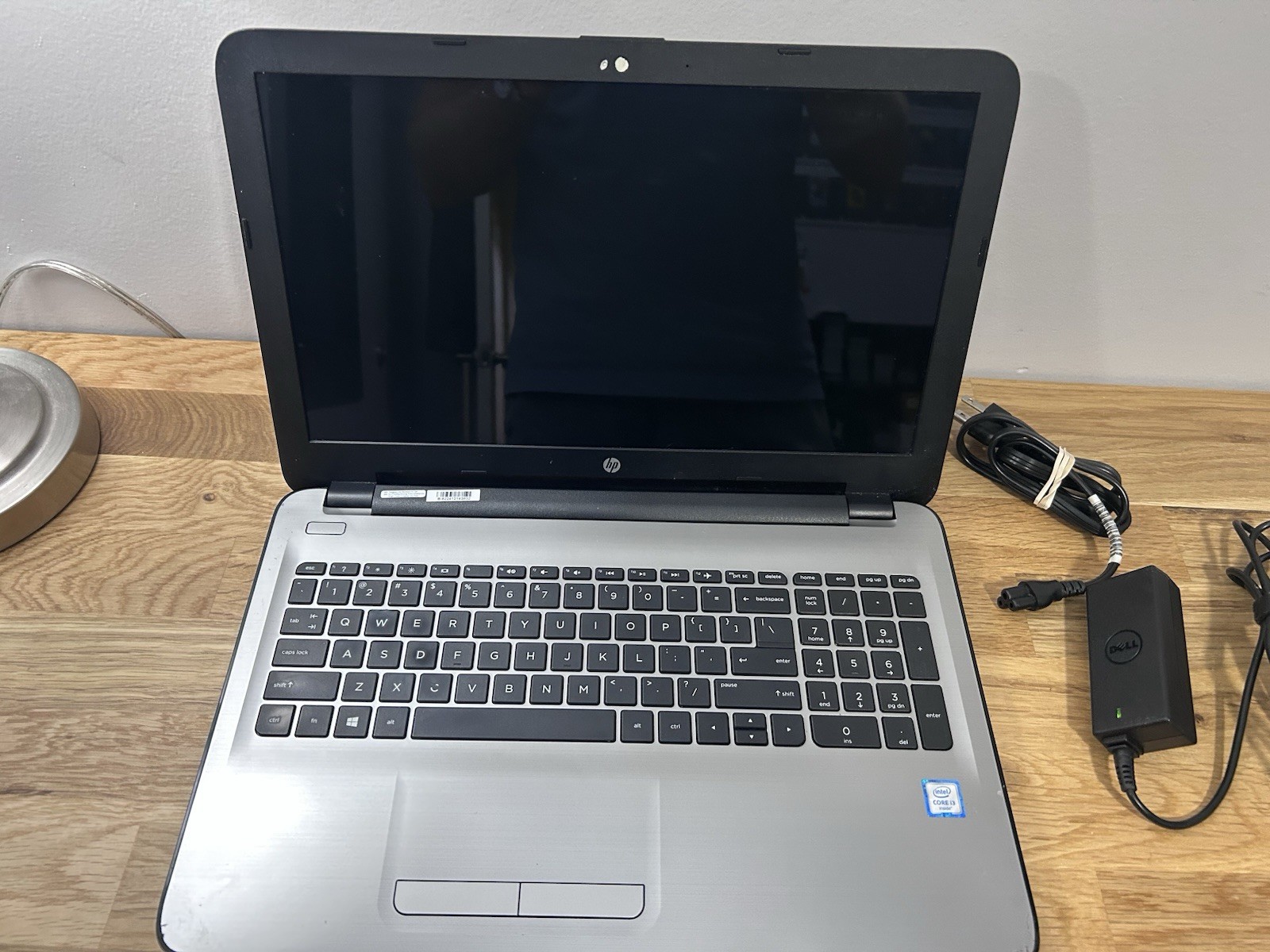 HP 15-ay041wm 15″ 250GB Laptop Intel Core i3-1115G4 8GB RAM Bad Keyboard / Ram