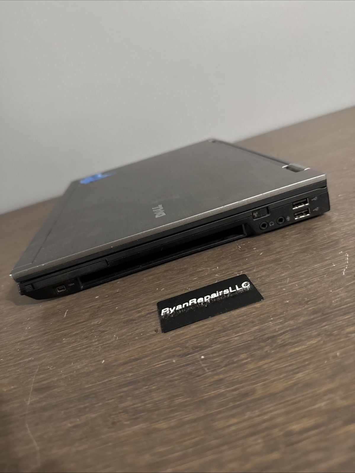 Dell Latitude E6410 14″ Vintage Laptop, Parts only UNTESTED