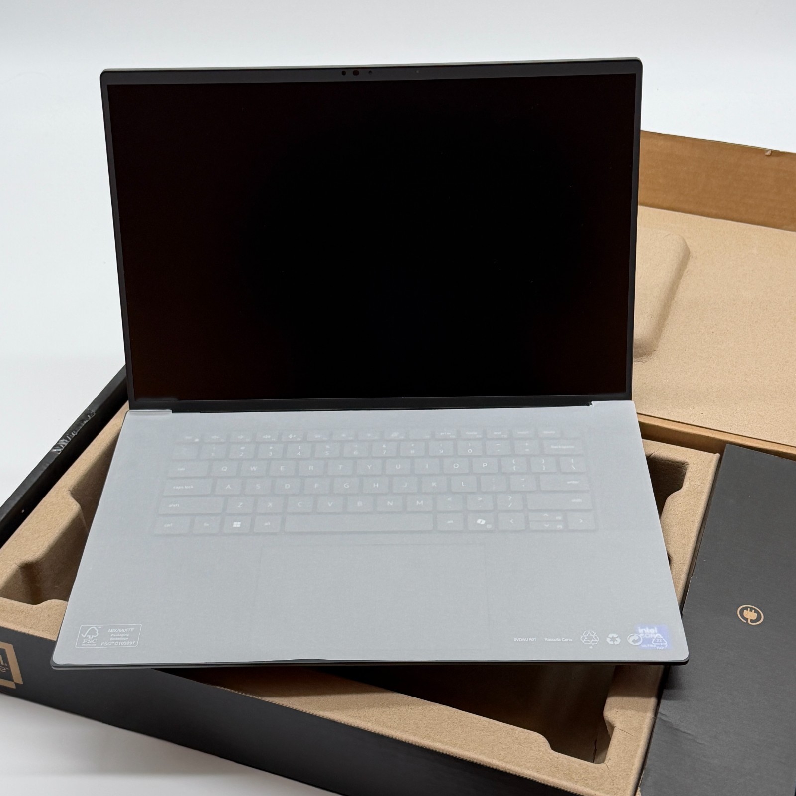 2025 Dell Precision 5690 16 3.8GHz Ultra 7 165H 64GB RTX 2000 Ada – WORKSTATION!