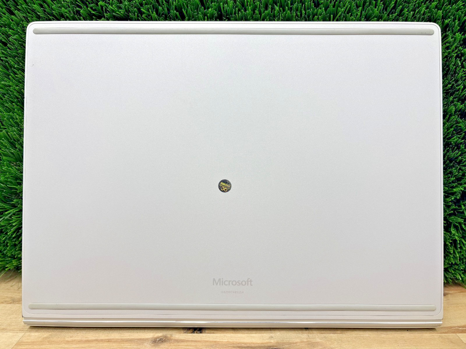 Microsoft Surface Book 2 Intel i7-8th Gen 1.90GHz 16GB RAM 512GB SSD Win 11 Pro*