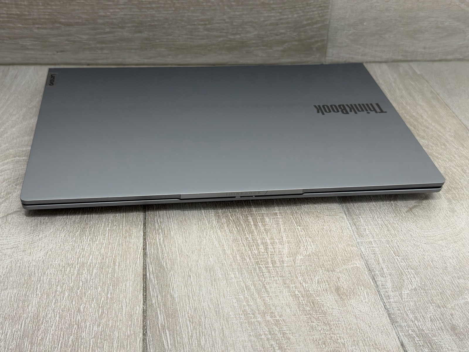 Lenovo ThinkBook 14 G8 14″ Touch Laptop Core 7 240H 8GB RAM 512GB SSD Win-11