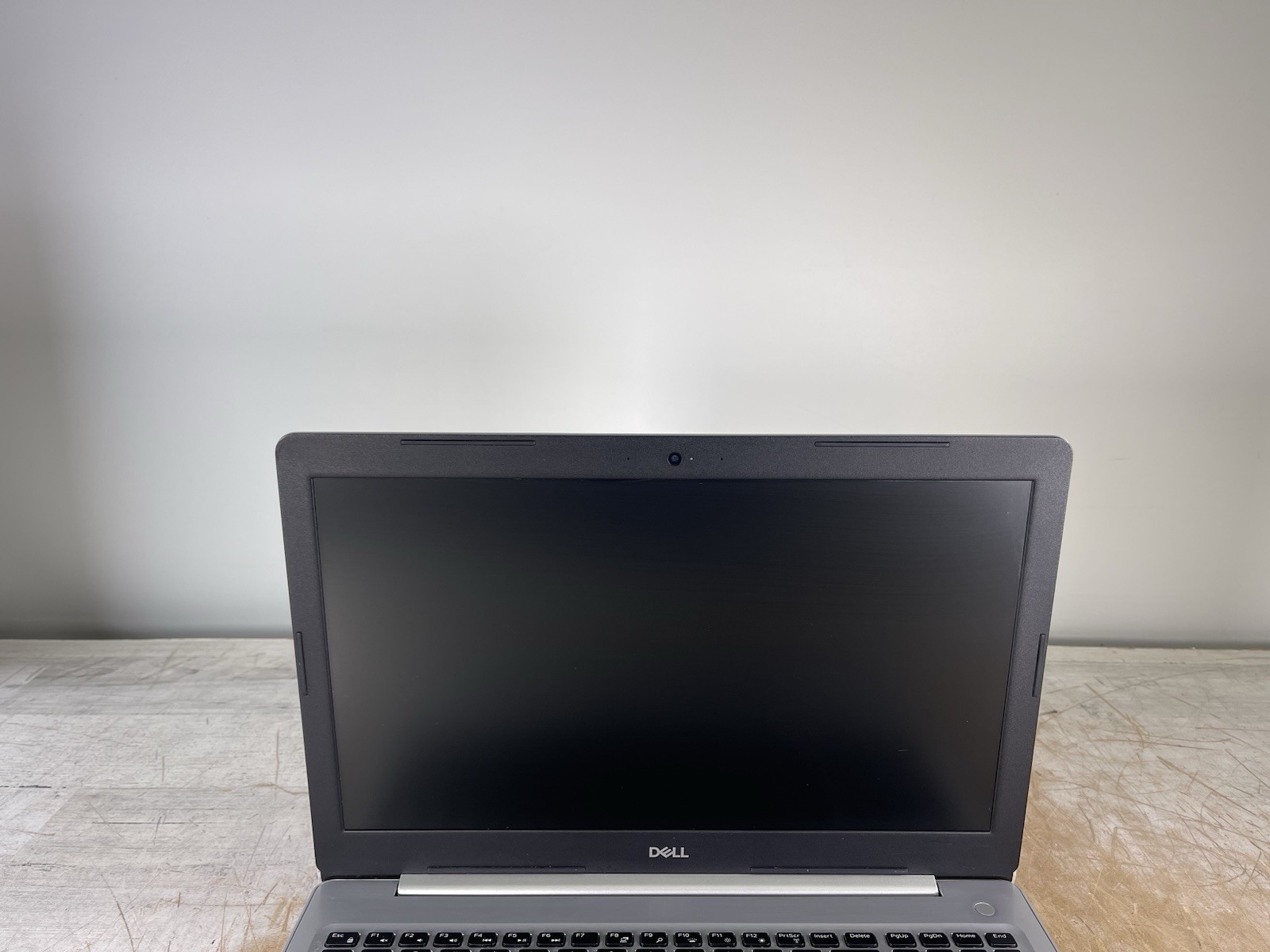 DELL INSPIRON 5570 i5-8250U @ 1.60GHz, 8GB RAM, NO HDD/OS