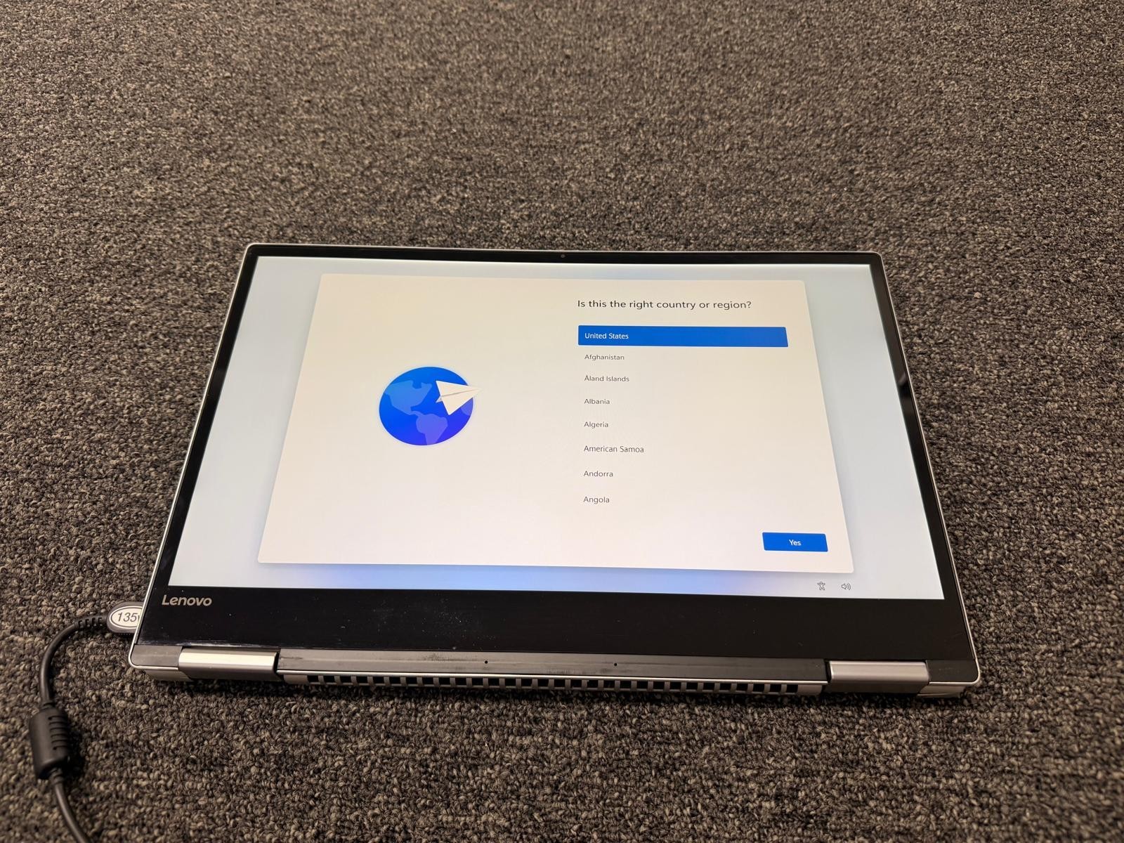 Lenovo Yoga 720-15IKB i7-7700HQ | 2-in-1 15.6″ 4K UHD IPS Touchscreen Win11Pro