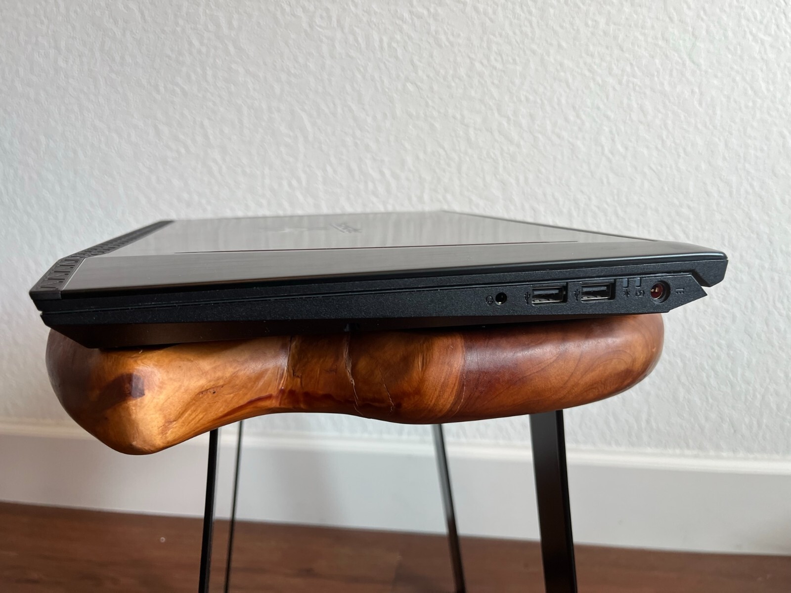 15″ Gaming Laptop, Acer Predator Helios 300, intel i7, Nvidia 1060 GTX, 16Gb Ram