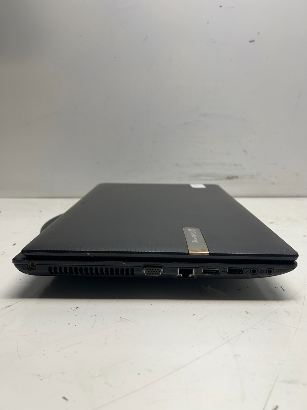 Gateway NV55C03u Intel Core i5-480M NO HDD