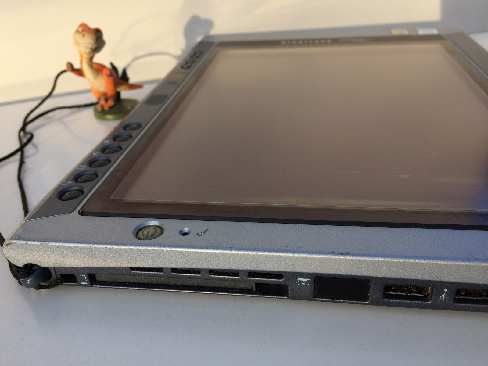 Fujitsu-Siemens Stylistic ST 4121 W Tablet PC Computer Laptop Netbook Pentium 3