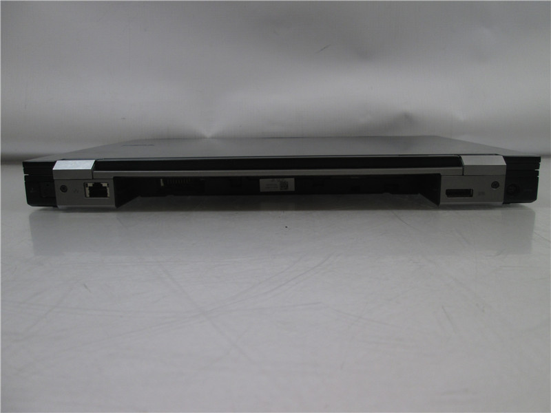 Dell Latitude E6400 Laptop Core 2 Duo P8400 2.26GHz 4GB Vista COA No Battery