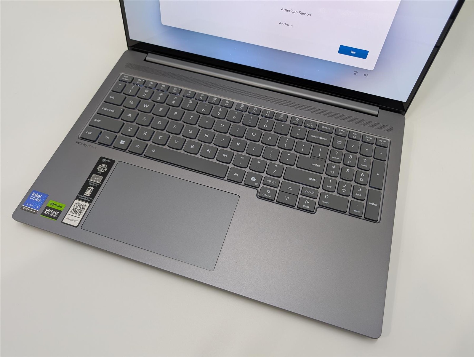 Lenovo IdeaPad Pro 5 16″ Ultra 9 285H 32GB 1TB SSD RTX Luna Grey Used-Very Good