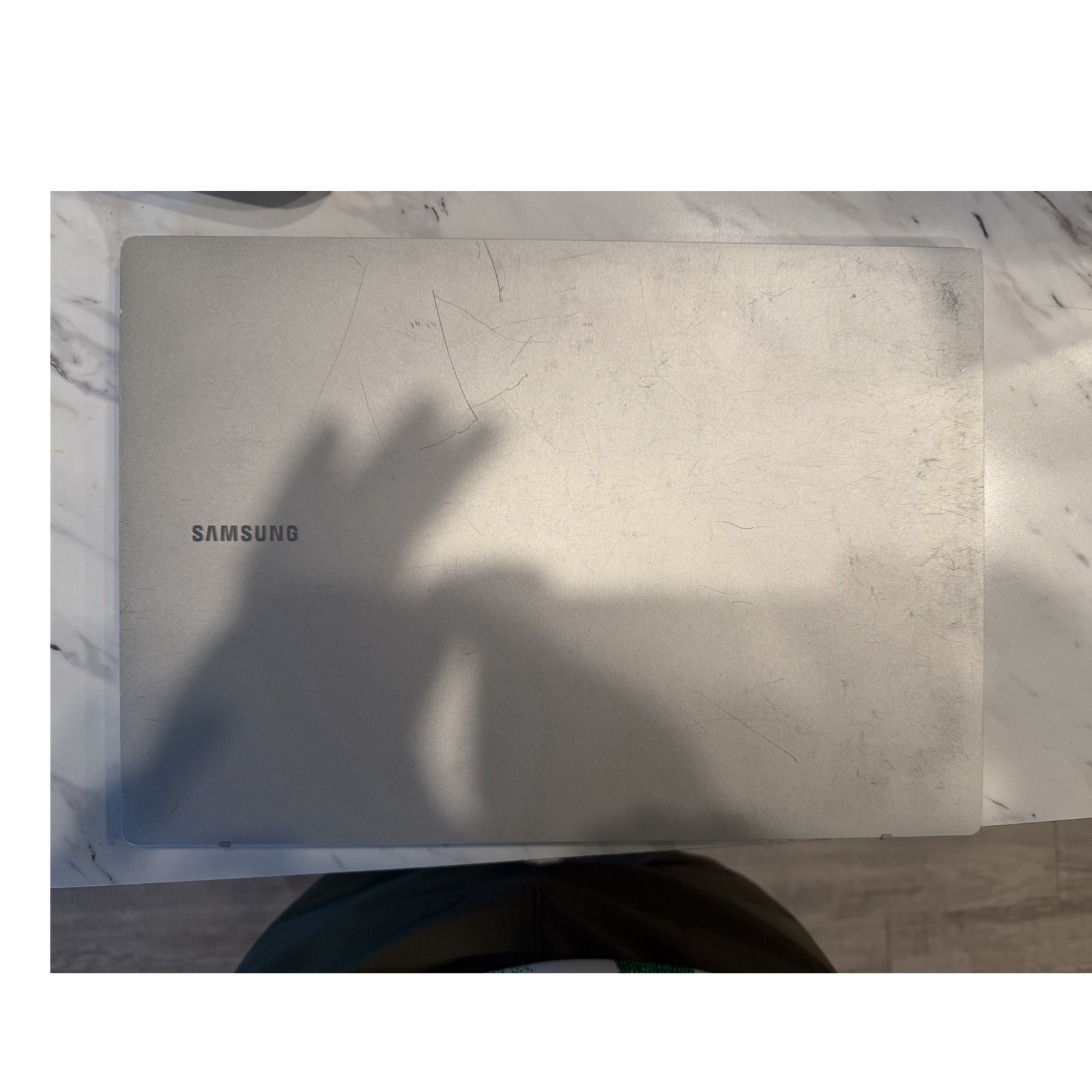 Samsung Galaxy Book Go 14″ Laptop Snapdragon 7c Gen 2 4GB 40GB SSD Silver