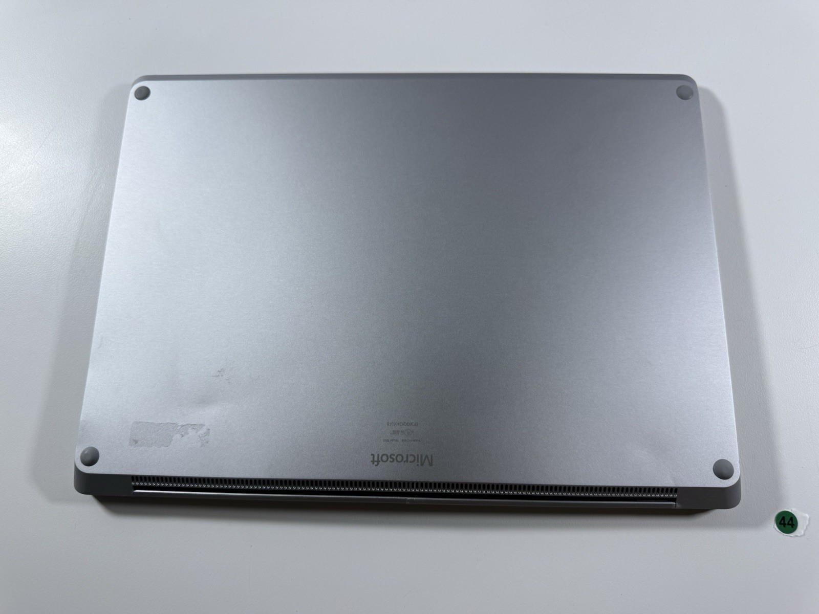 Microsoft Surface Laptop 5 13.5” 1950 Intel Core i7-1265U 16GB RAM 512GB READ”