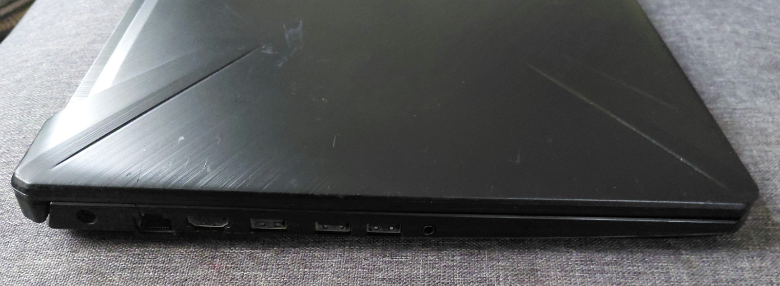 USED – ASUS TUF FX705DT 17.3″ 32GB RAM 1TB SSD Gaming Laptop – AC INCLUDED