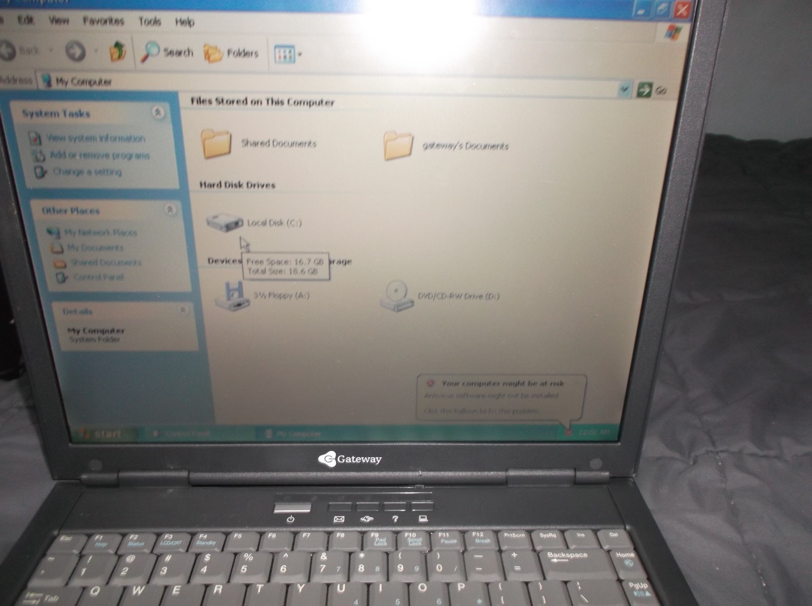 Vintage Gateway M405 Pentium M 1.6GHZ 20GB HD WINDOWS XP