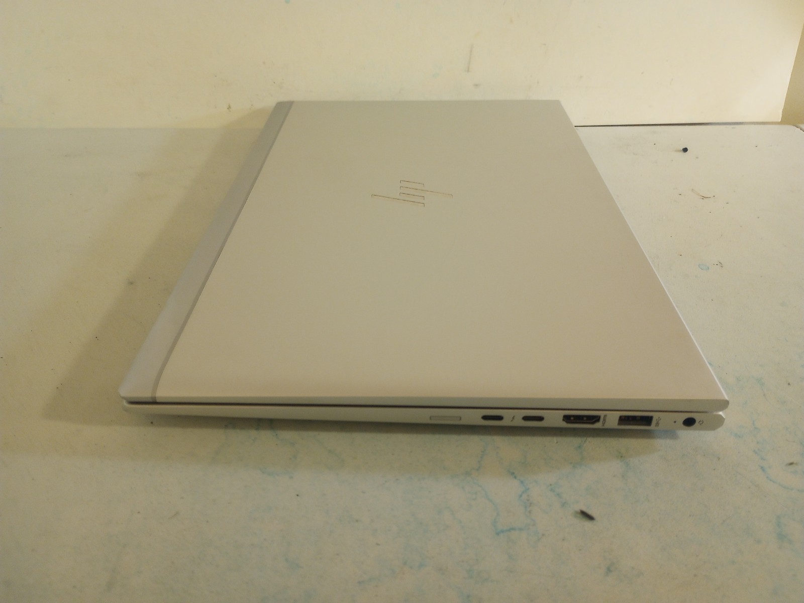 GAMING HP ELITEBOOK 745 14″ FHD AMD RYZEN7 PRO 8G RAM 500G NVMe,WIN11,BACKLIT