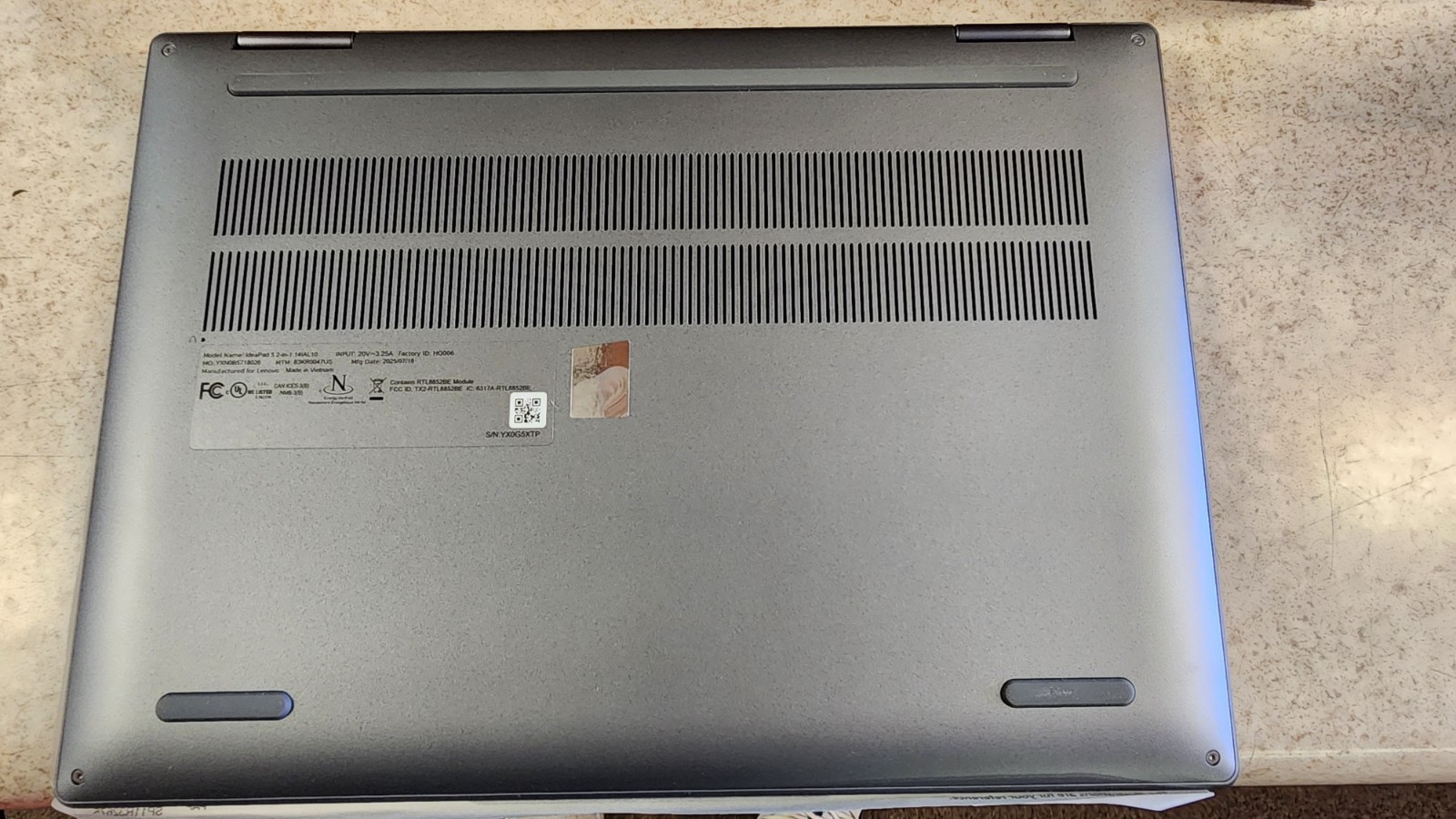 LENOVO IDADPAD 5 2 IN 1 INTEL CORE U5 225U, 8GB RAM, 512GB SSD, WIN 11 HOME