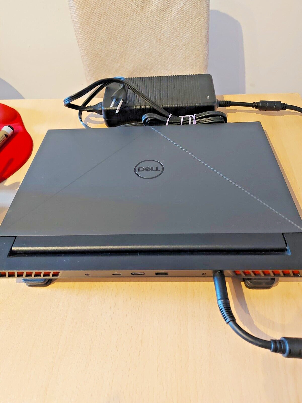 Dell G15-5530 Laptop i7-13650HX, 16GB, 1TB NVMe, RTX 4050, 15.6″ QuadHD-240Hz.