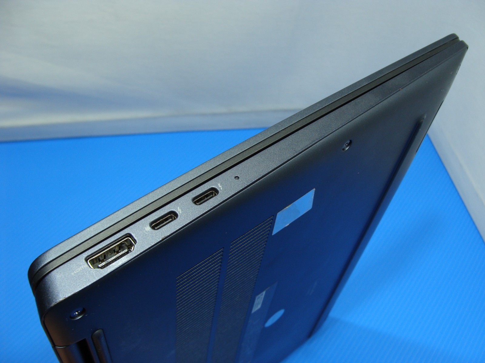 Dell Latitude 7440 14″ WUXGA i5-1345U 1.6GHz 16GB 512GB Win11P Warranty +Charger