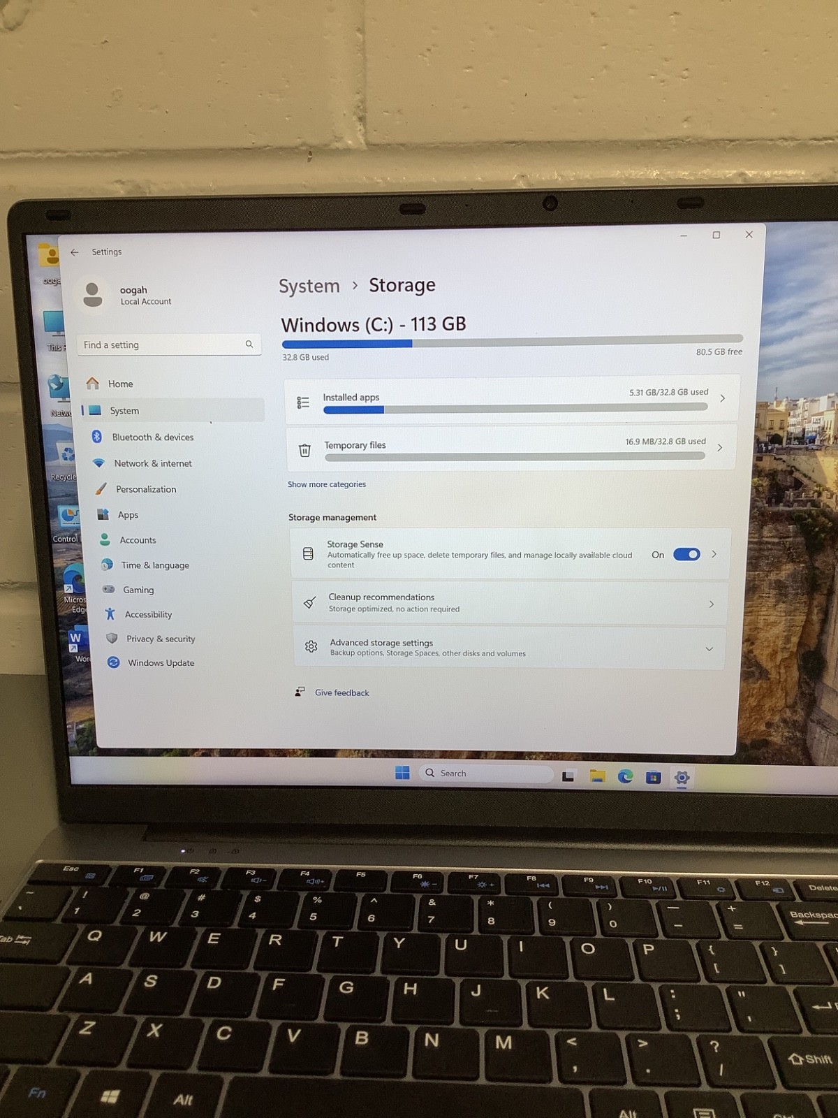 Jumper EZbook S7Hi JNF12 15.6in Laptop 128GB+512GB (JPNLDAD330742)