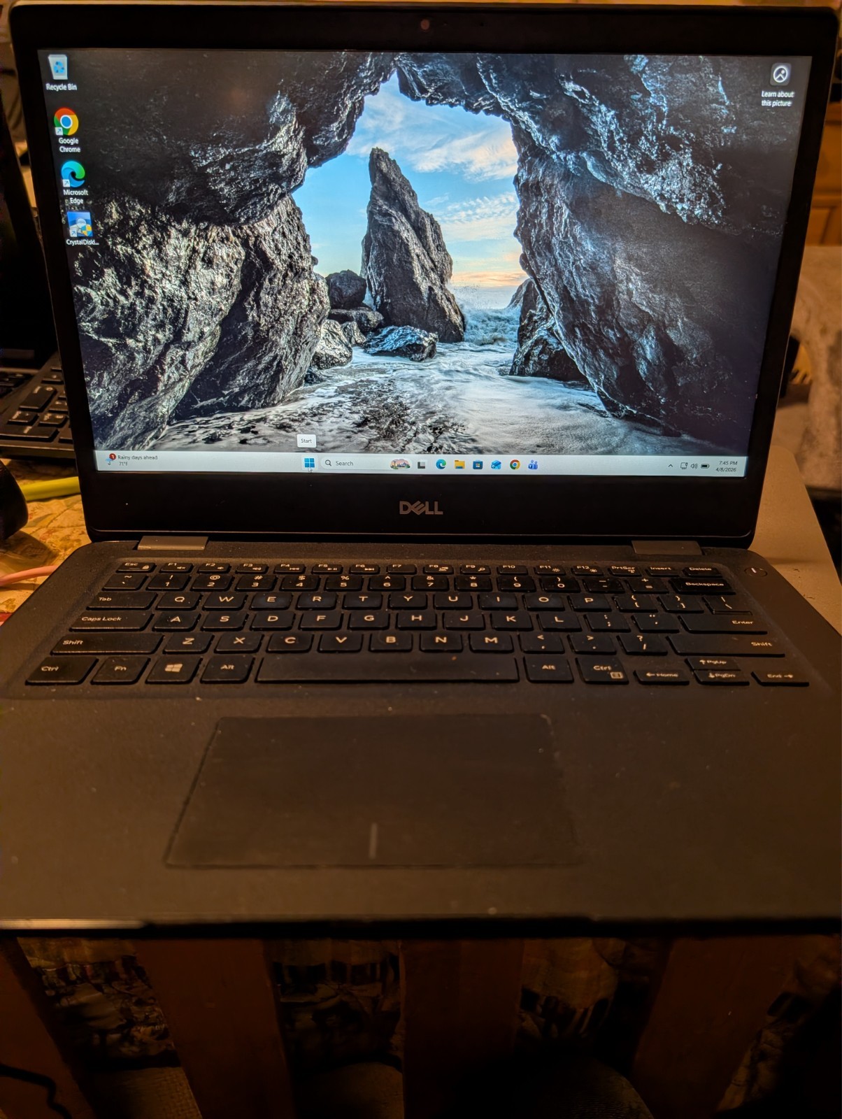 Dell Latitude 3400 Laptop,i5-8265U, 8GB DDR4, 256GB NVMe, Win11 Pro, 65W Charger