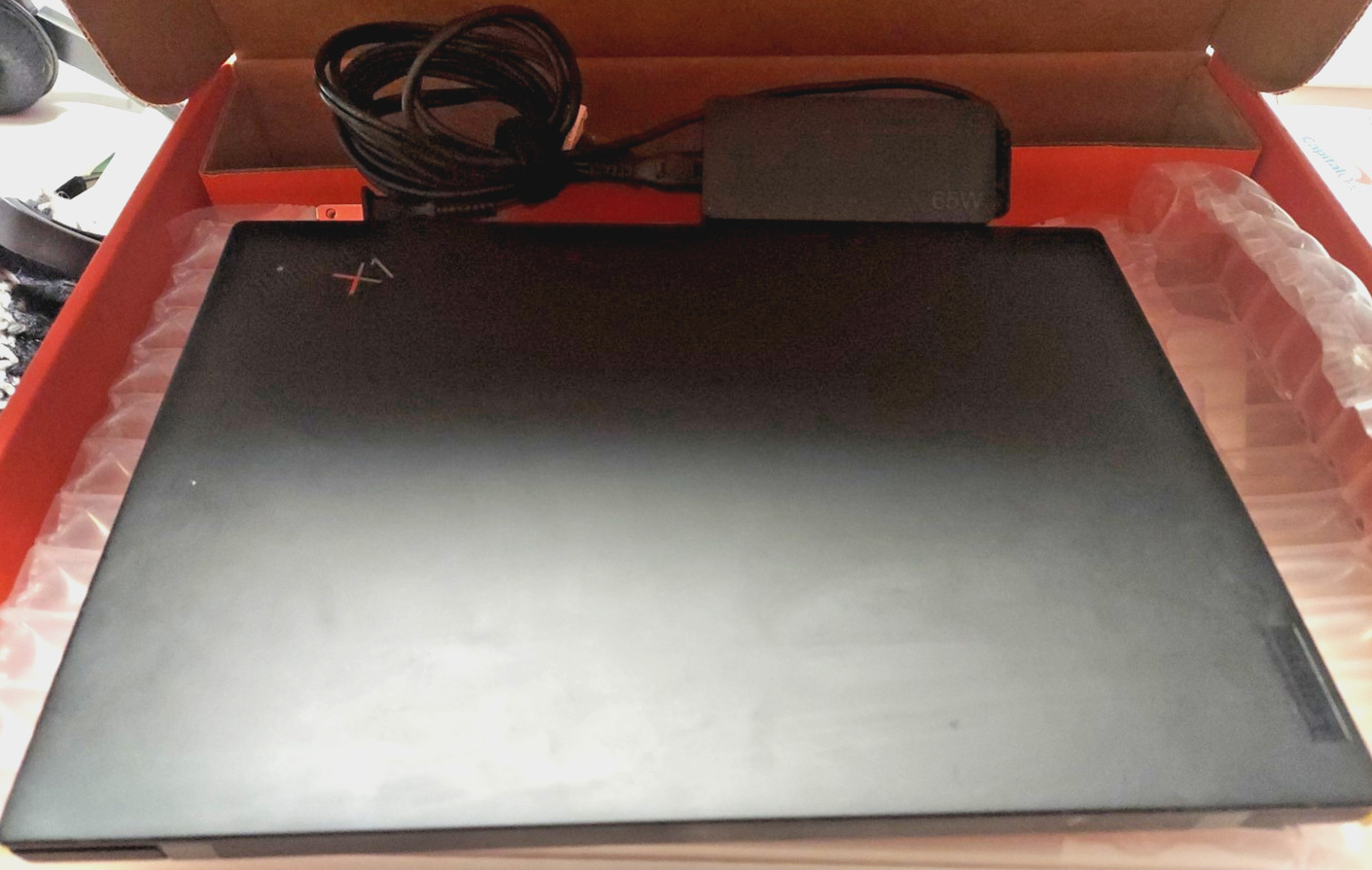 Lenovo ThinkPad X1 Carbon Gen 10 14″ SSD 512GB, Intel Core i7 12th Gen. 32GB RAM