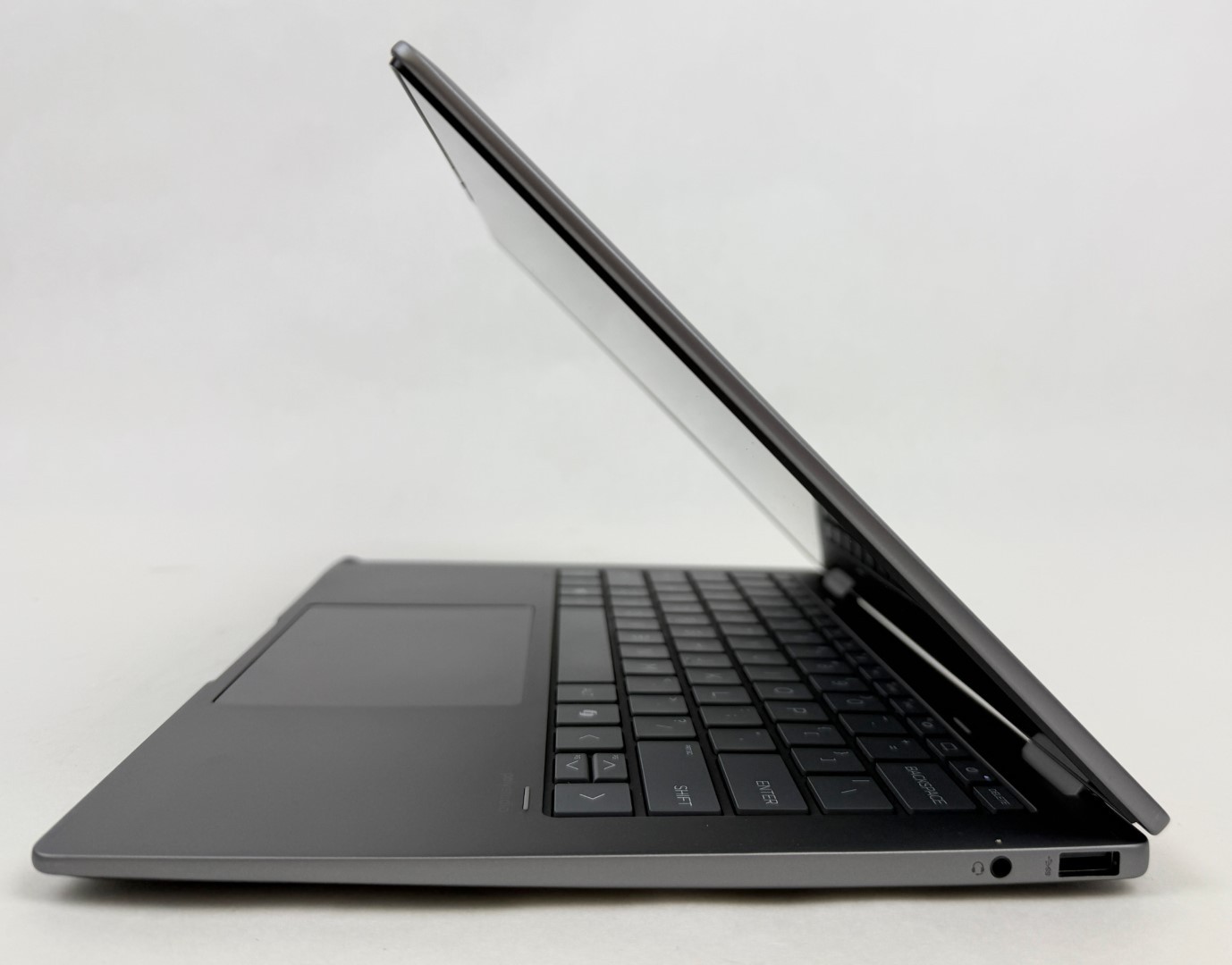 HP ENVY x360 14-fc0023dx 14″ WUXGA Touch Ultra 7 155U 16GB 1TB SSD 2in1 W11 Read