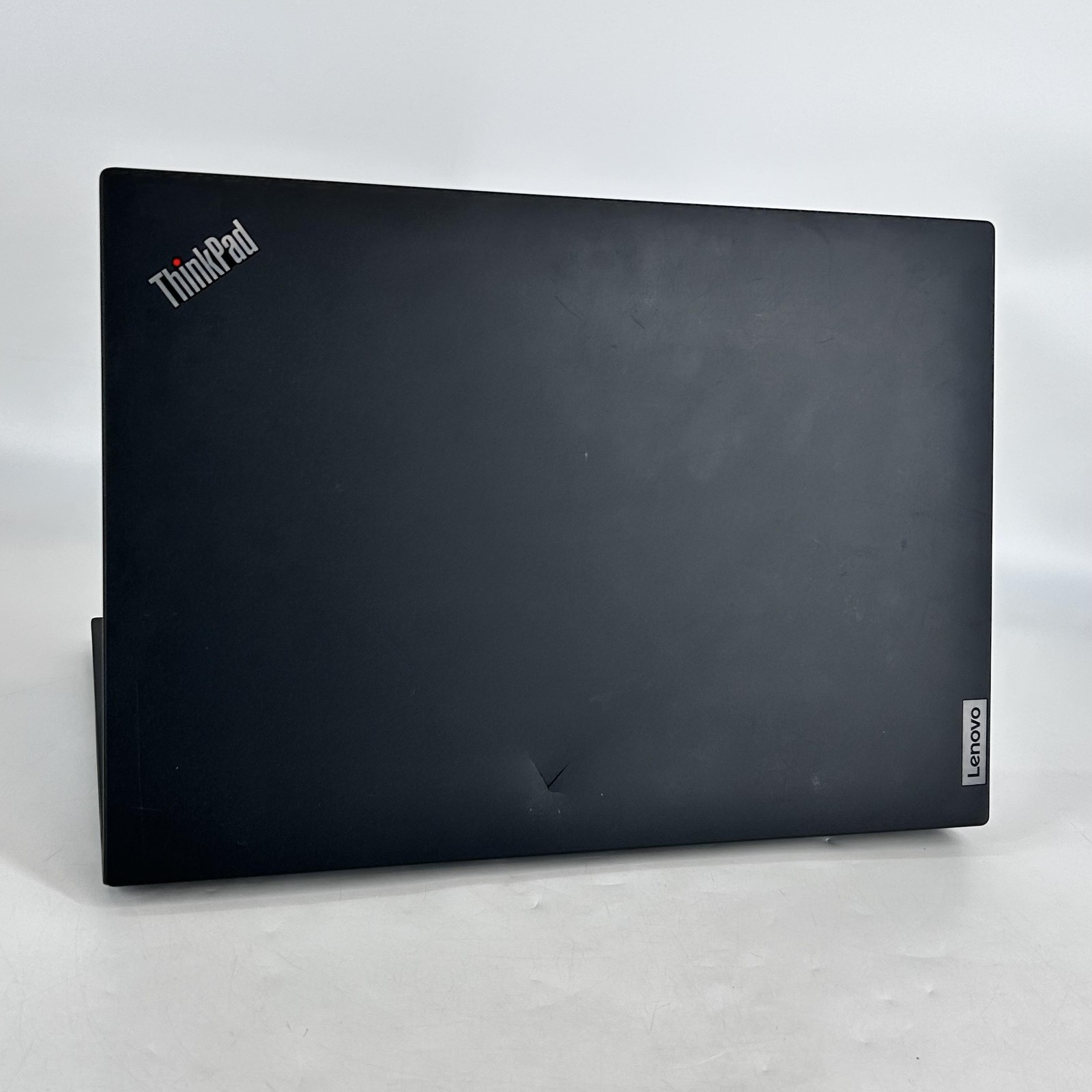 Lenovo ThinkPad P16s Gen 1 FHD+ TOUCH 2.1GHz i7-1260P 16GB 512GB SSD NVIDIA T550