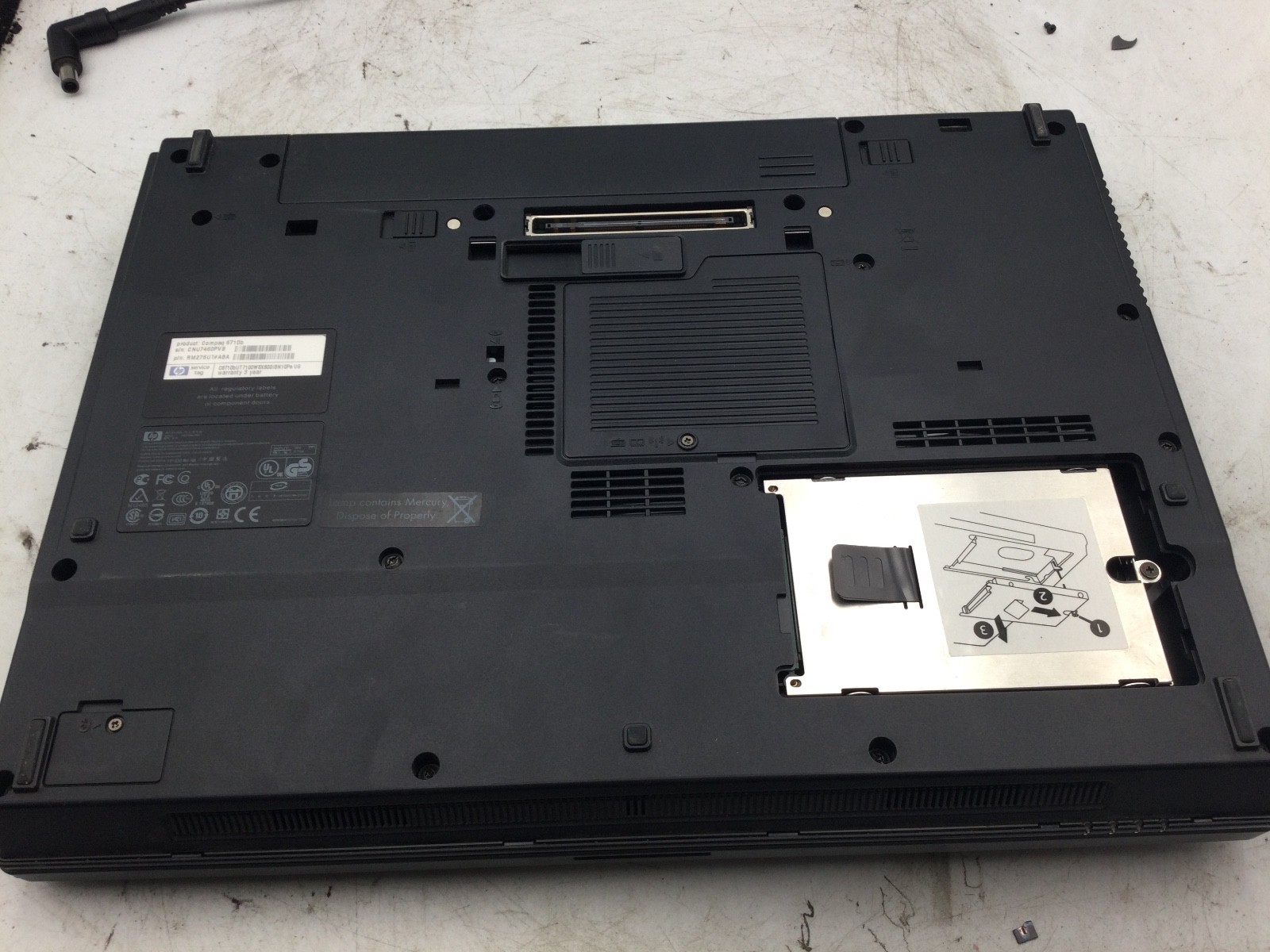 HP COMPAQ 6710b – FOR PARTS/BIOS LOCKED – INTEL CORE 2 DUO – 2GB RAM – READ – BB