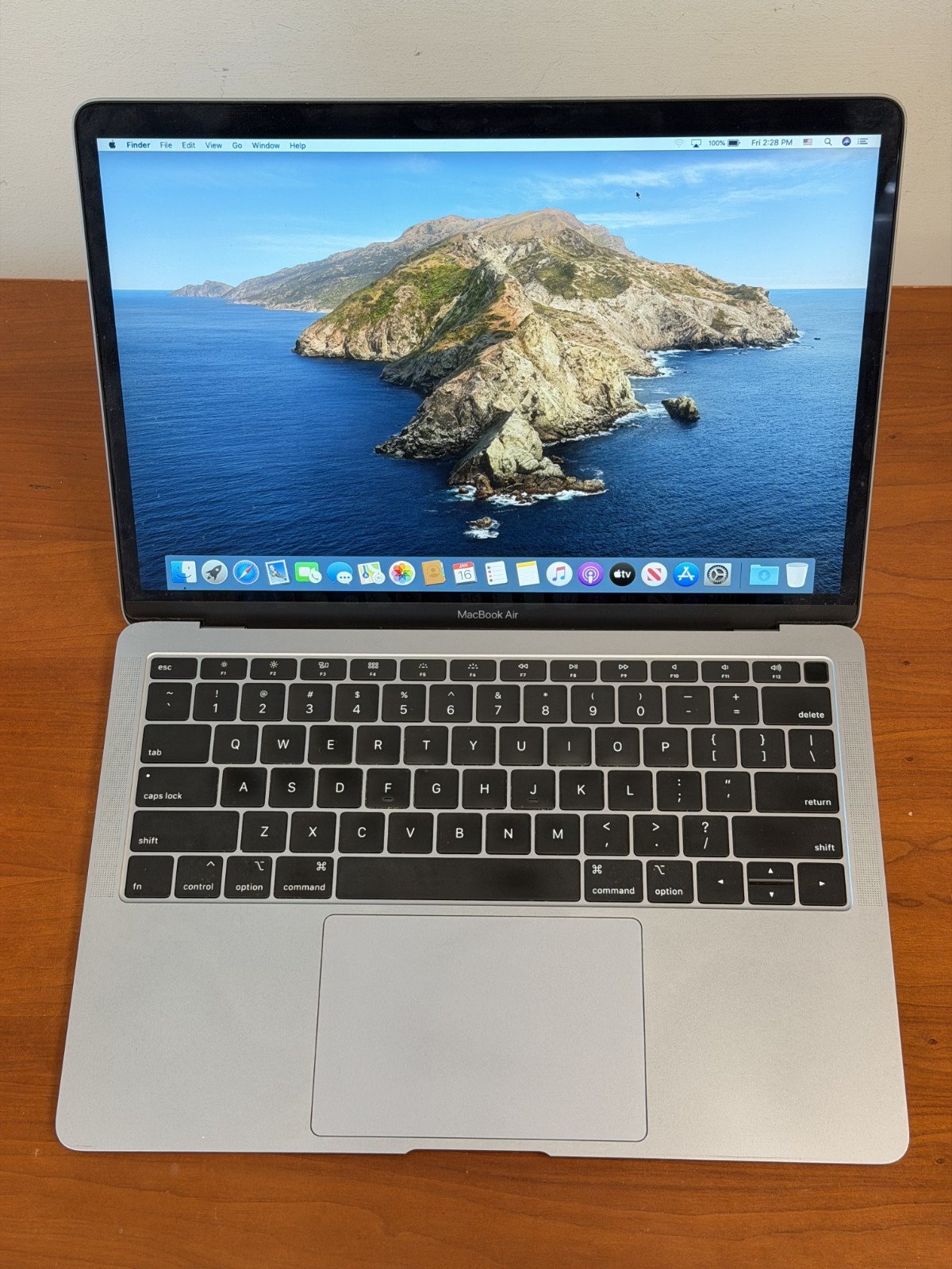 Apple Macbook Air i5 13″ A1932 1.6 Dual Core, 16GB, 256GB SSD