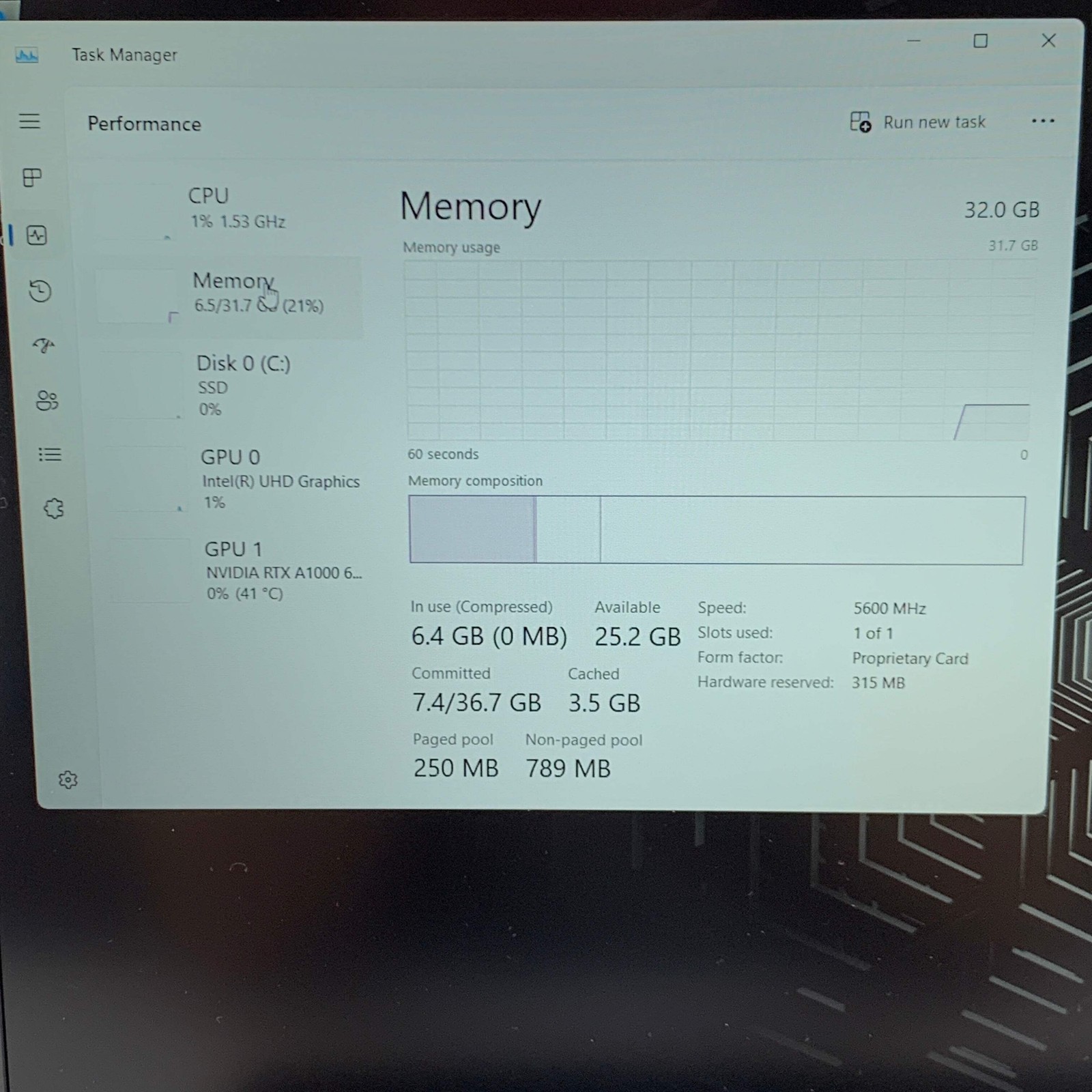 Dell Precision 7680 16″ i7-13850HX 2.1GHz 32GB RAM 512GB SSD RTX A1000