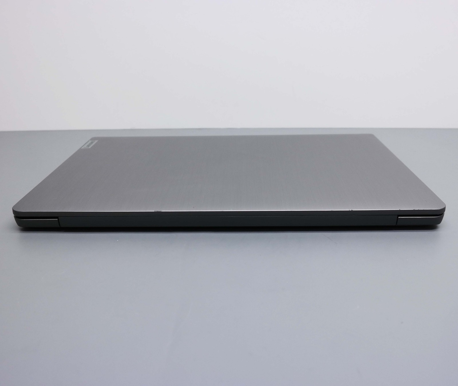 IdeaPad 3 82H801DQUS 15.6″ Intel Core i5-1135G7 12GB 256GB