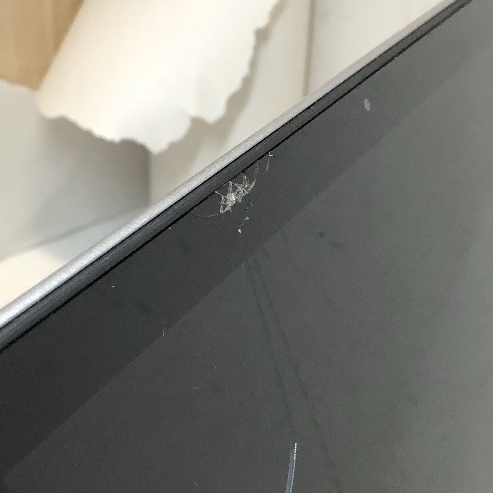 PLEASE READ. Dell Inspiron 13 7000 Series P57G 2-in-1 Intel Core i5 13.3″ Laptop