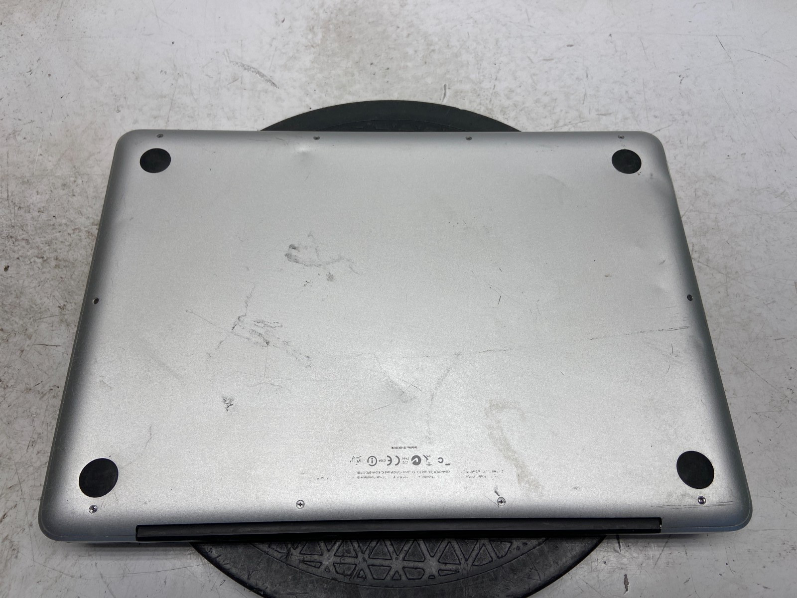 Apple MacBook Pro A1278 Intel Core 2 Duo 2.4GHz 4 GB NO HDD