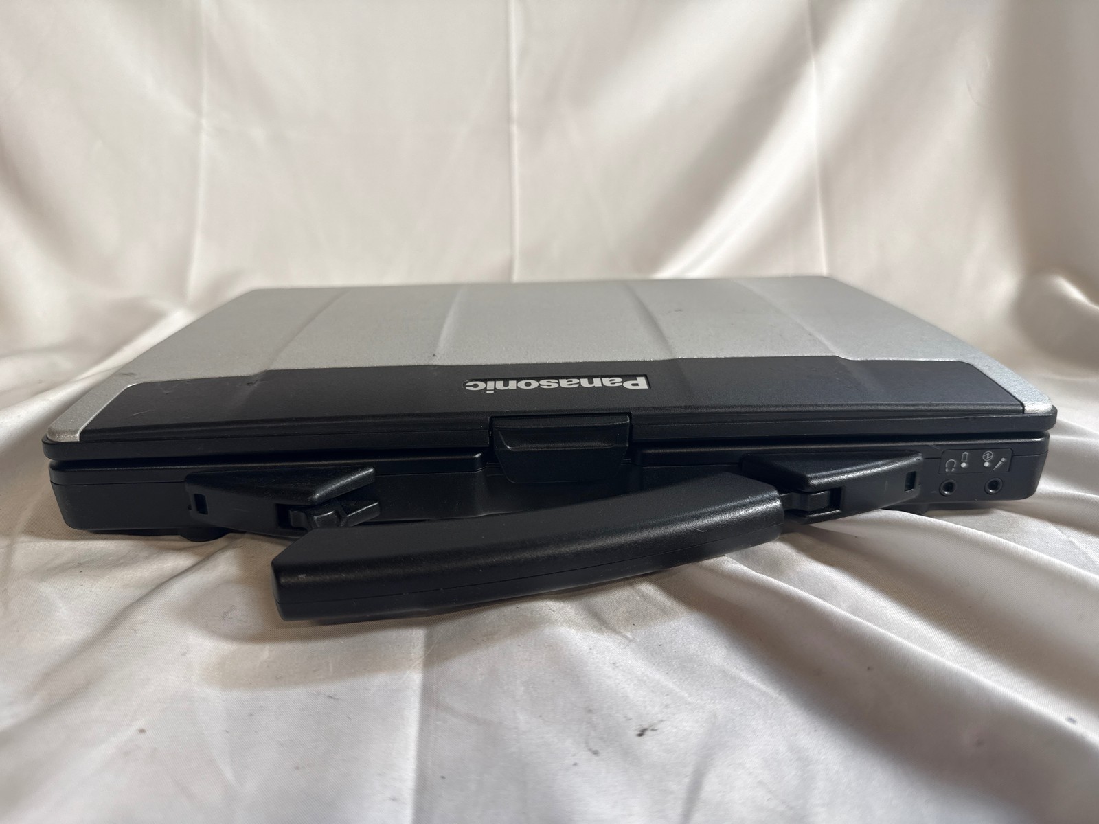 Panasonic CF53-4 i5-4310U 8GB 500GB HDD 14″ 100% Batt registered