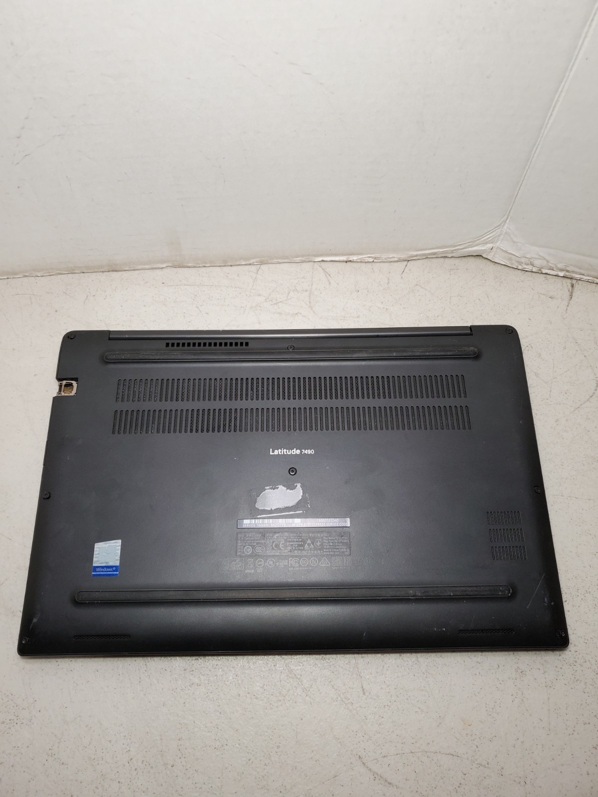 Dell Latitude 7490 14″ i7-8650U 1.90GHz 16GB RAM 256GB SSD Win11 NO BATTERY! #69